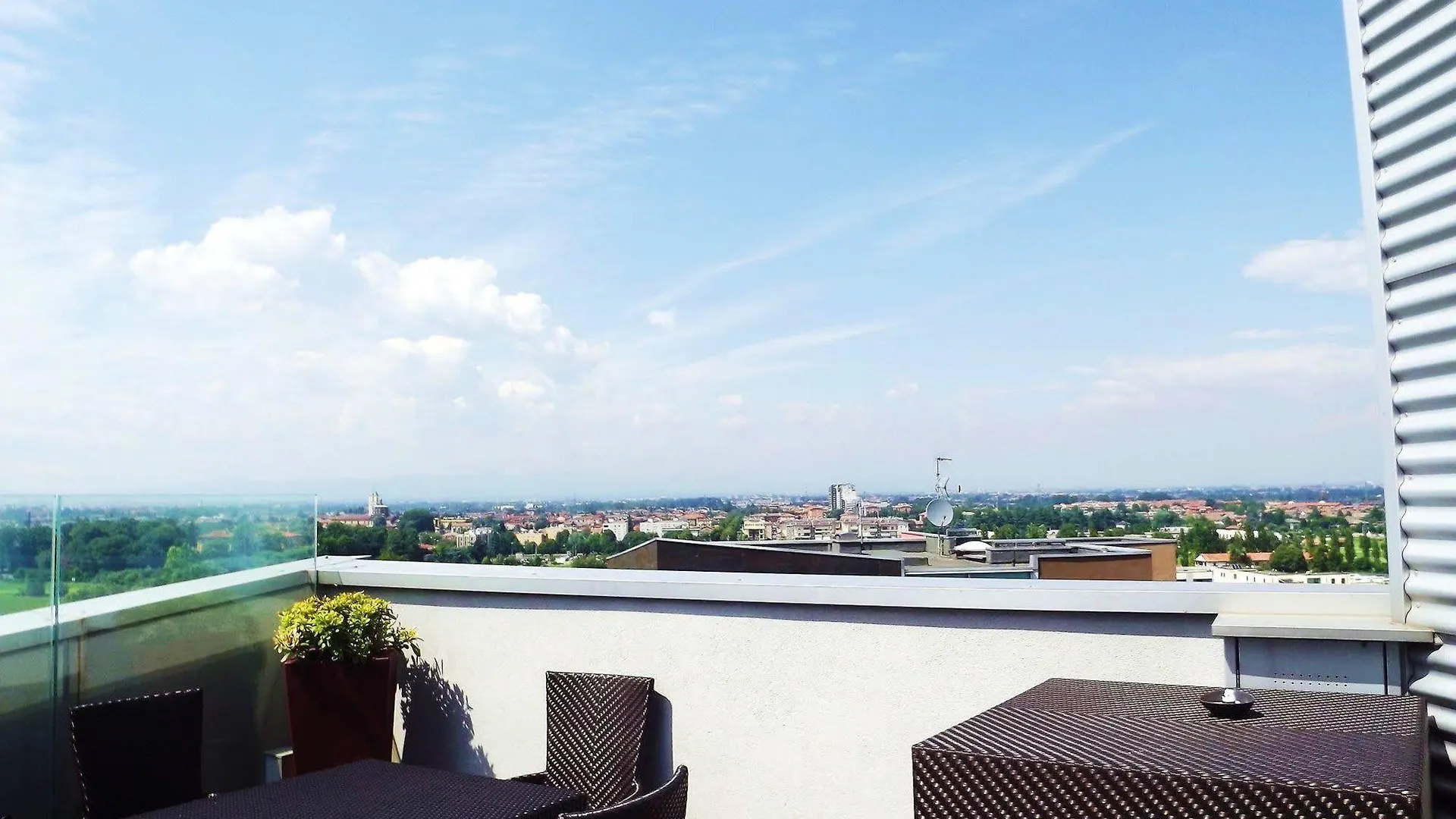 Hotel For You Cernusco Sul Naviglio 4*,